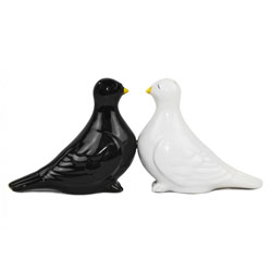 Doves Salt Pepper